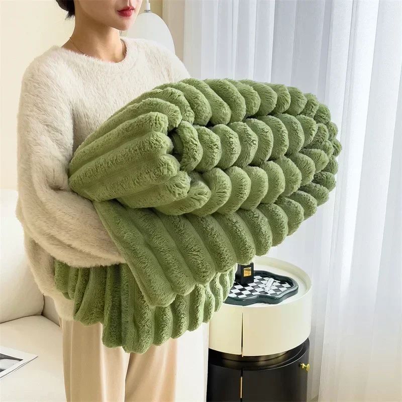 Luxury Soft Faux Rabbit Fur Throw Blanket Fluffy Warm Solid Color Plush Blanket for Sofa Bed Single Double Spring Autumn Plaid