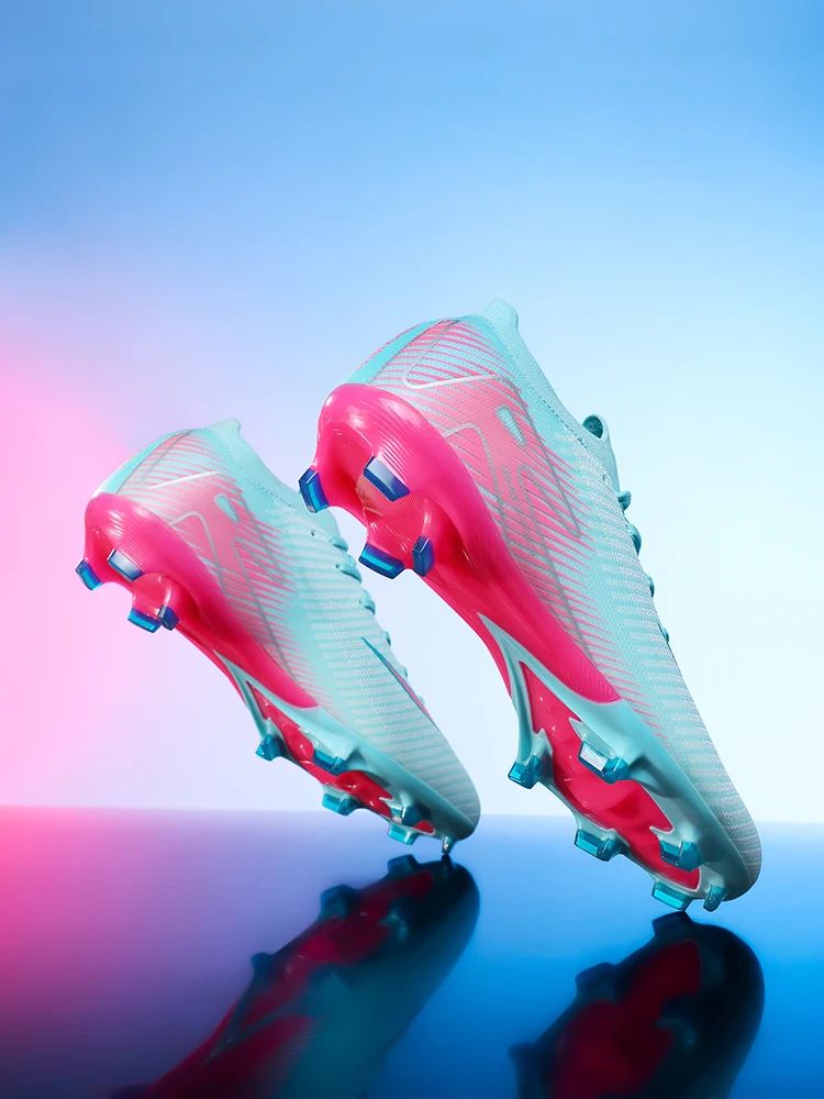 New Men Soccer Shoes Outdoor Football Boots Unisex Ultralight Cleats Hot Sale Women Match FG Sneakers High-quality Professional