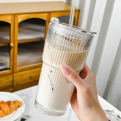 Copo de Café de Vidro Listrado 600ML com Tampa e Canudo Copos Transparentes para Suco Leite Chá Canecas de Café Gelado Utensílios para Beber