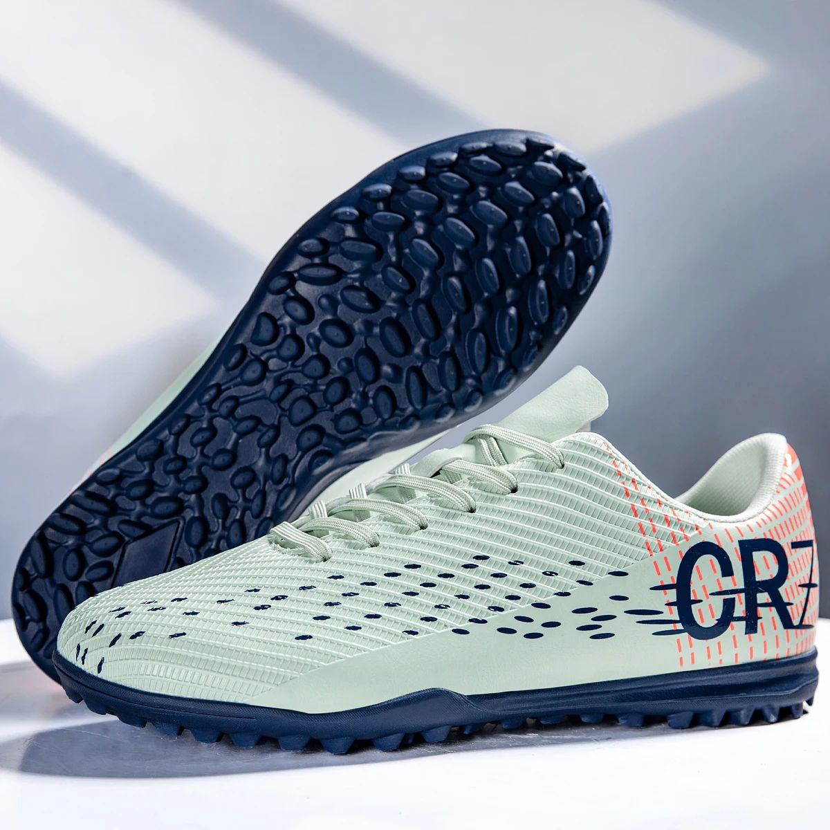 Men's Tf/Ag Society Cleats Soccer Shoes Professional Indoor Football Boots Fast Match Sneakers for Boys Original Field Gear