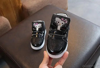 New Disney Children Luminous Shoes Boys Girls Hello Kitty Shoes Flashing Lights Fashion Sneakers Toddler Little Kid LED Sneakers