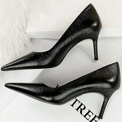 Spring Autumn New Women 7cm High Heels Fashion Retro Holiday Party Pumps Lady Gold Silver Daily Office Pointed Toe Low Heels