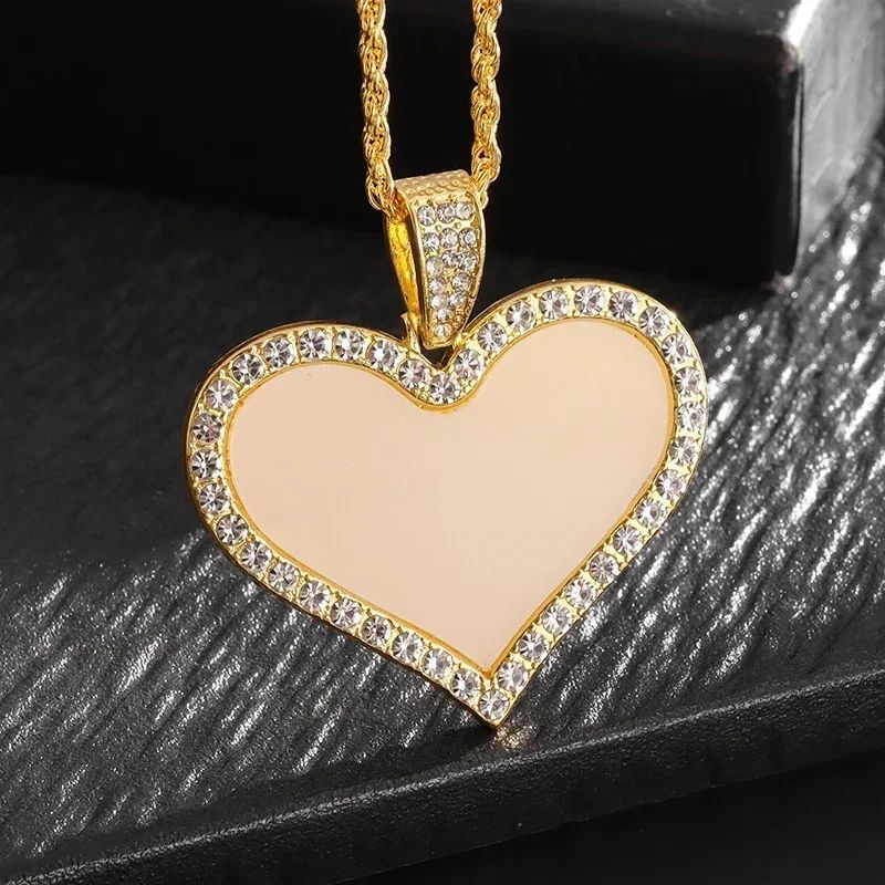 Pingente de Pistola com Gelo Cravejado Bling Colar de Metralhadora Masculino Personalidade Hip Hop Rock Punk Joia Legal para Festa de Rua Presente