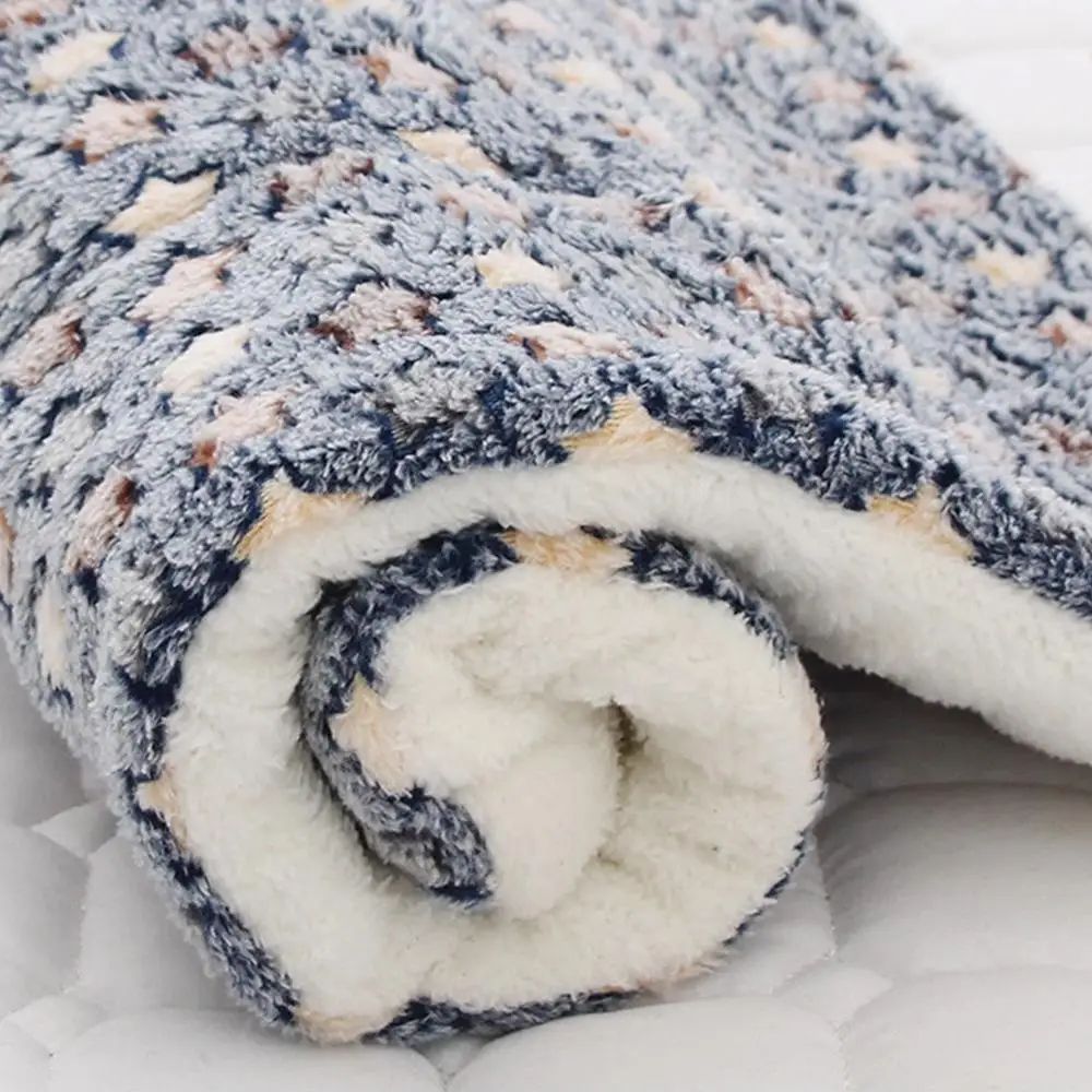 Tapete de dormir para animais de estimação, cama quente para cães, cobertor macio de lã para animais de estimação, cama para gatos, tapete de dormir para filhotes, almofada de colchão adorável para cães pequenos e grandes