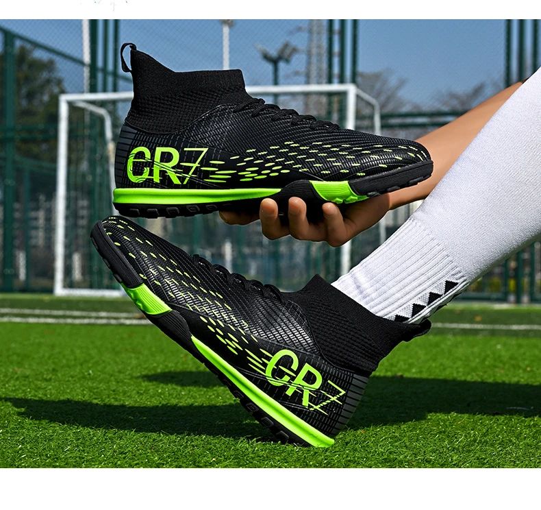 New Men Soccer Shoes High-top Futsal Cleats Sneakers Football Boots Grass High-quality Non-Slip Match Indoor Hot-selling FG/TF
