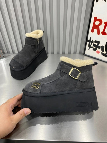 2024 New Fur Platform Women Ankle Boots Flats Suede Warm Shoes Woman Trend Designer Brand Short Plush Cozy Femme Snow Botas