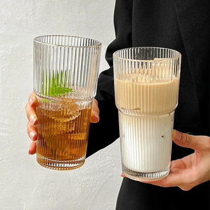 Copo de Café de Vidro Listrado 600ML com Tampa e Canudo Copos Transparentes para Suco Leite Chá Canecas de Café Gelado Utensílios para Beber