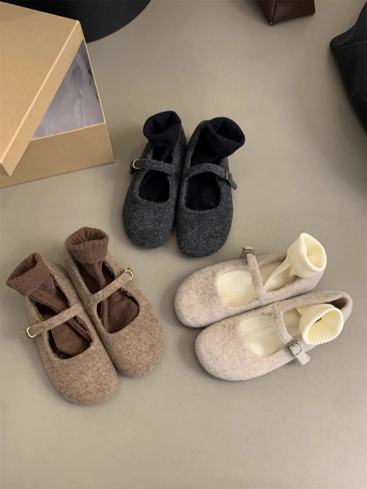 Fashion Square Toe Fleece Flet Ballet Flats Woman Winter Warm Wool Mary Jane Shoes Ladies Brand Design Elegant Plush Loafers