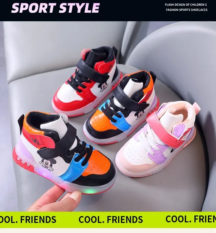2024 Disney Children's Led Light Shoes Fashion Mickey Mouse Boys Sneakers Girls Cartton Casual Shoes Breathable Kids Sport Shoes