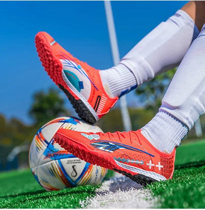 New Men Football Shoes Society Cleats Professional Soccer Shoes Indoor Fast Football Field Boots Sneaker Boy Original Training