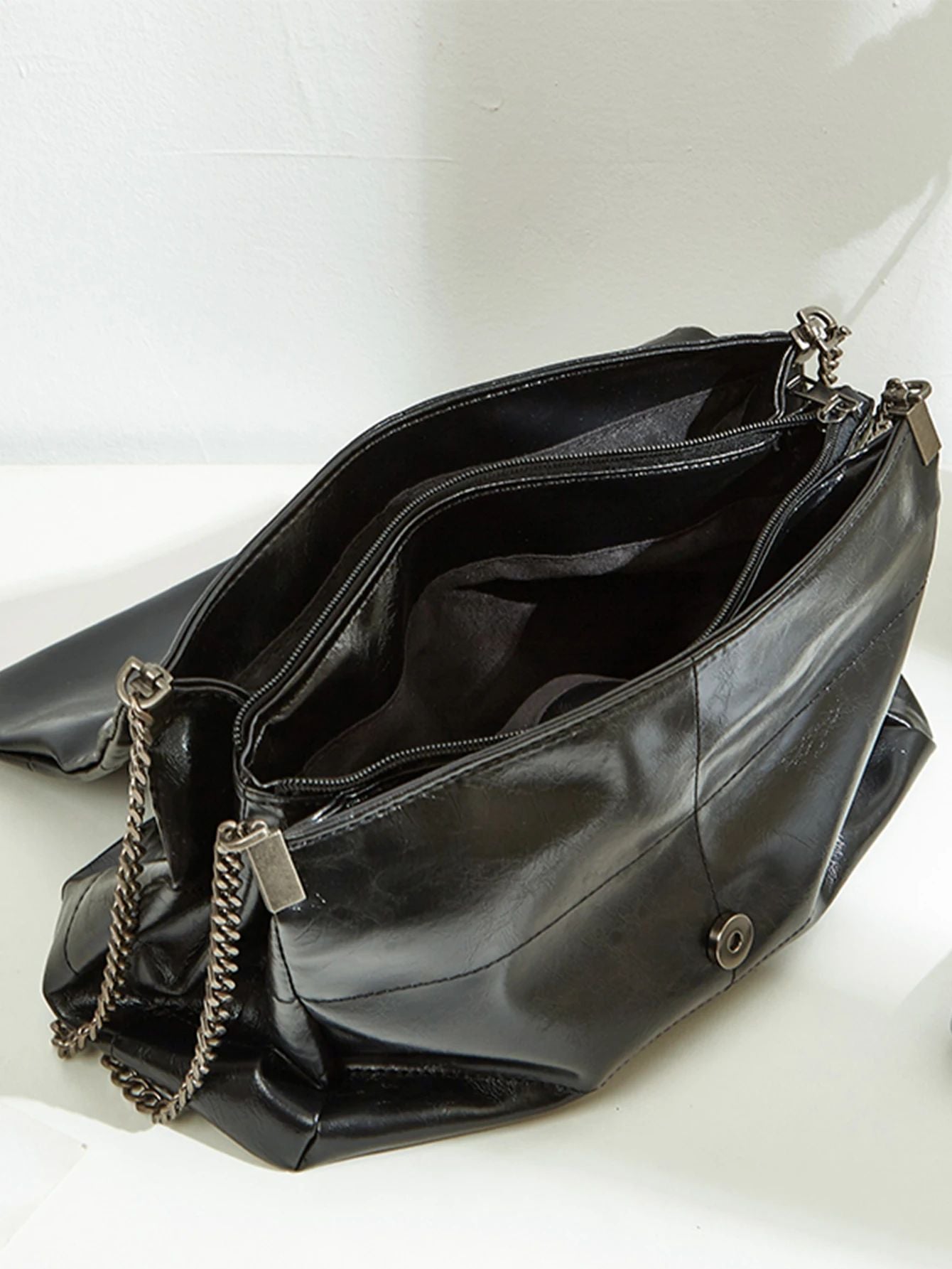 ?2024 New Large Capacity Tote Bag?Women's Designer Chain Shoulder Bag - Luxury Spring Summer Commuter Purse - High-End Underarm