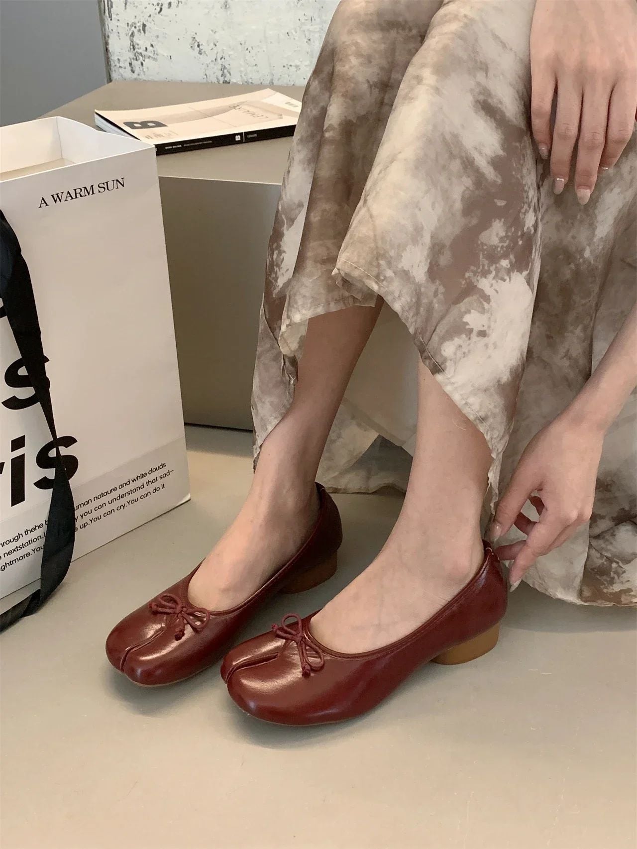 Tabi Shoes Ballet Falts Leather Ballerina Shoes For Women Split Toe Flats Tabi Shoes Slip On Soft Bottom Moccasins with Bowknot