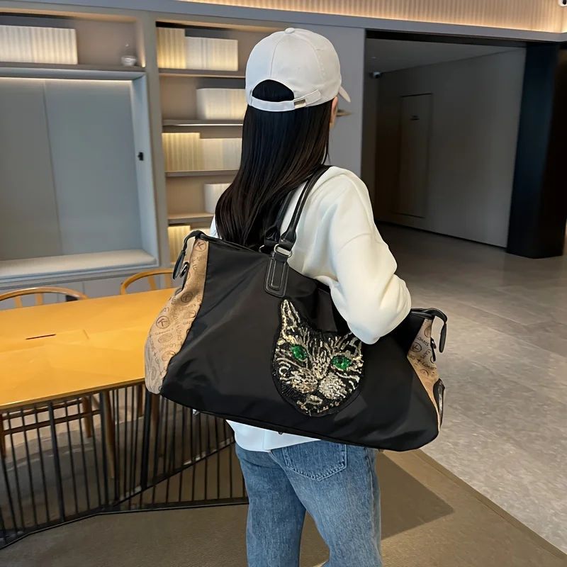 Large Capacity Travel Bag with Bear & Cat Design - Durable Oxford Fabric, Hand Washable, Ideal for Students, Fitness, Yoga