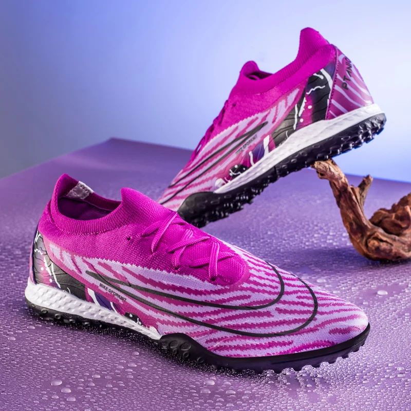 Men's Soccer Shoes FG Anti-Slip Professional Training Shoes New Football Boots Outdoor Cleats Sports Shoes