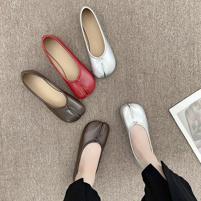 Japanese Style Tabi Ninja Shoes Women Cozy Leather Flats Split Hoof Toe Loafers Femme Mary Jeans Mocasines Ladies Ballerina Shoe
