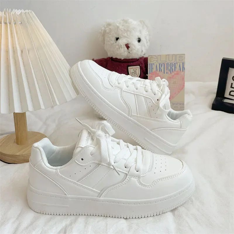 New 2025 Woman Tennis Sneakers Fashion Comfort  Sports Board Shoes Casual Academy Style Little White Shoes Female Spring autumn
