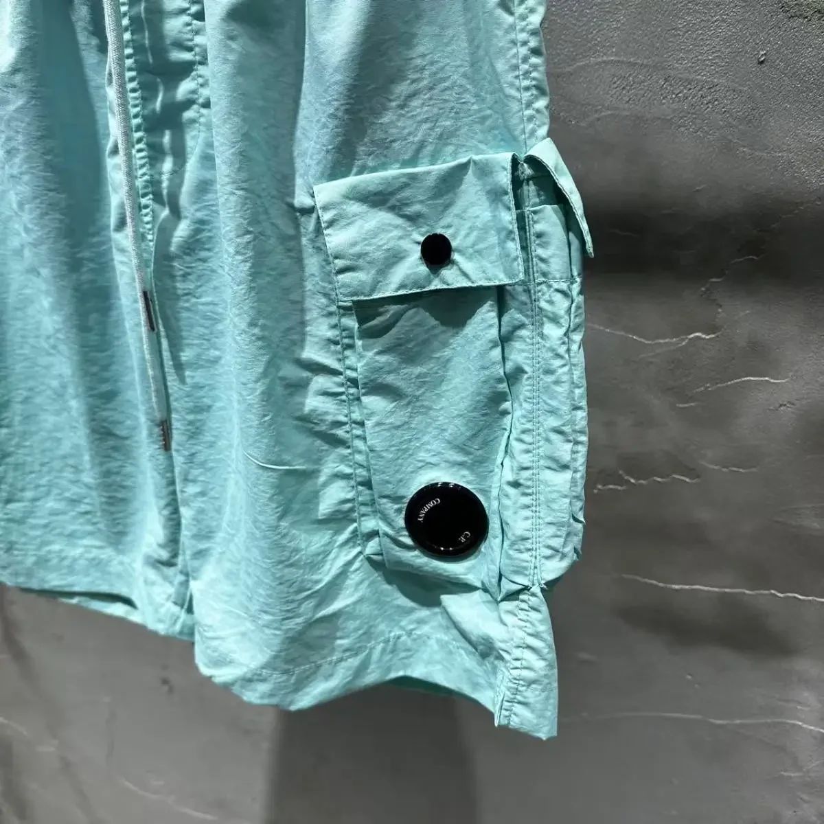 New CP Summer Youth Casual Sports Loose Beach Pants Nylon Shorts Quick drying 5-point Pants Trendy Brand Men's Fashion