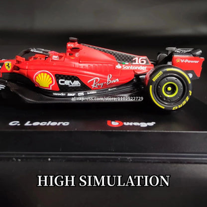 Bburago Ferrari SF23 Modelo de Carro F1 com Vitrine, Minha de Colecionador em Escala 1:43 de Carro de Corrida de Fórmula 1, Brinquedo de Figura Decorativa