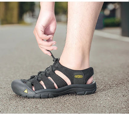 2025 Summer Men's Sandals Thick soled Baotou beach shoes Outdoor oversized casual Shoes Male lightweight hollow sandals Homme