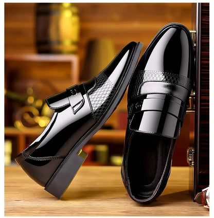 Luxury Mens Leather Shoes Retro Carved Lace-up Brogue Oxford Wedding Men Dress Shoes Male Formal Business Gentleman Office Shoes
