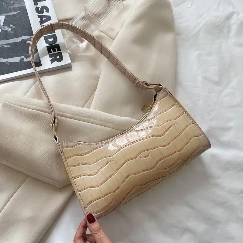 Fashion Exquisite Shopping Bag Retro Casual Women Totes Shoulder Bags Female Leather Solid Color Chain Handbag for Women 2024