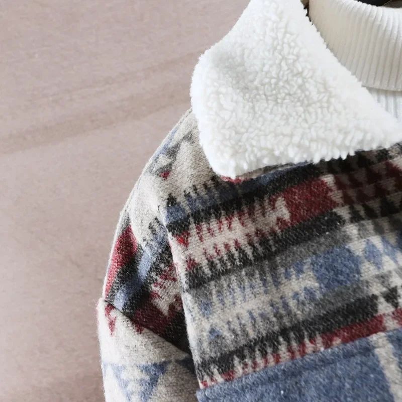 High-quality Woolen Jacket Men's Retro Print Casual Business Trench Coat Winter Keep Warm Short Overcoat Streetwear Men Clothing