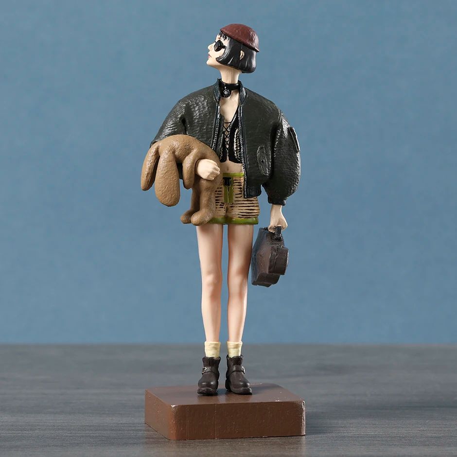 2pcs The Professional Leon Mathilda PVC Figure Toy Statue Doll Gift