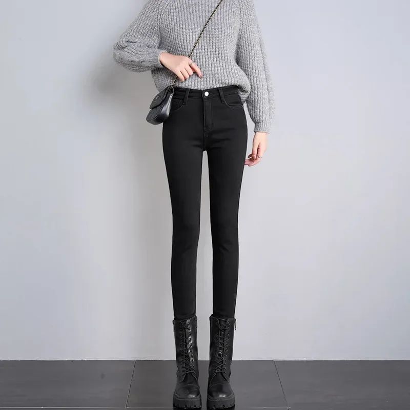 Winter Women Chic Fleece Thermal High Waist Jeans Lady Snow Warm Plush Denim Pants Girls Classic Fashion Straight Leg Trousers
