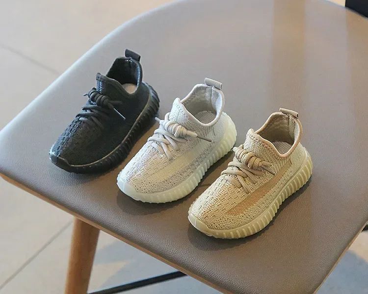 Baby Shoes Kids Sneakers Spring Summer Sandals Fluorescent Sole Sports Tennis Running Casual Flats Breathable Boys Girls Shoes