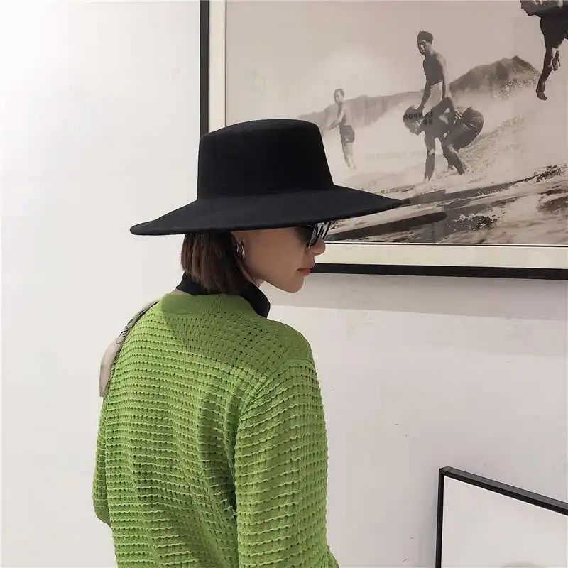 2025   Flatcap New French Elegant Flat-top Cap Dame Hat Retro Wide Brim Felt Hat Women