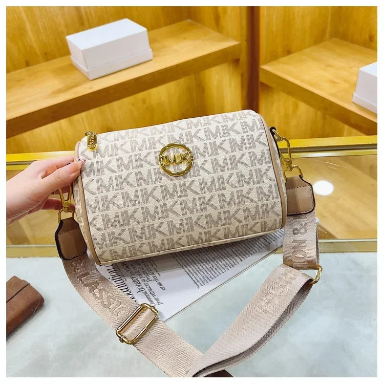 IMJK 22*14*11cm Women Shoulder Luxury Bags Designer Crossbody Chest Purses Handbag Women Clutch Travel tote Bag