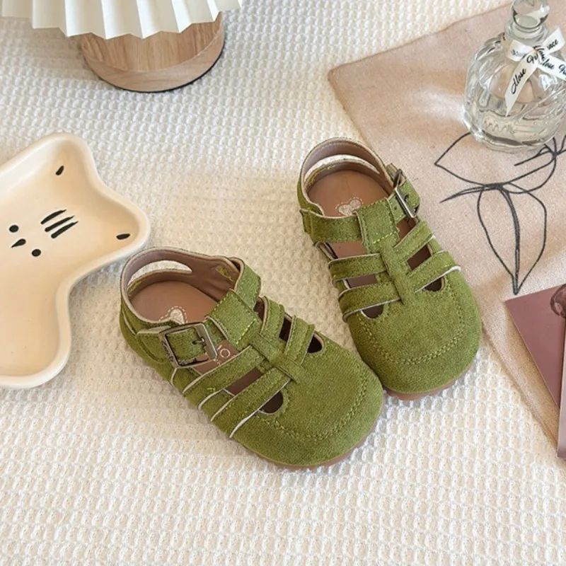 1-12Y Children's Sandals Toe Protect Boys Girls Summer New Candy Color Soft Sole Shoes Kids Casual Retro Flat Leather Sandals