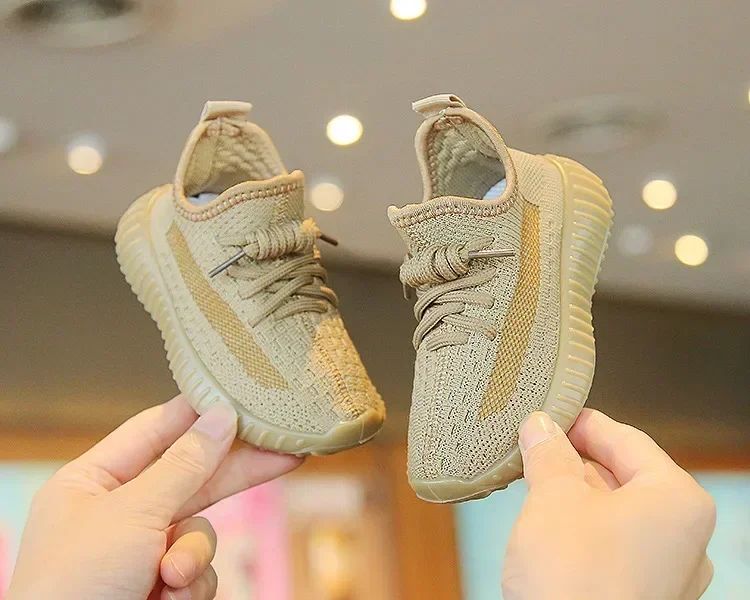 Baby Shoes Kids Sneakers Spring Summer Sandals Fluorescent Sole Sports Tennis Running Casual Flats Breathable Boys Girls Shoes