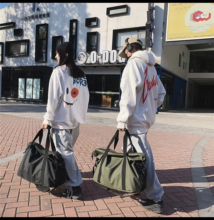 2026 style handheld travel bag, large-capacity sports and fitness bag, lightweight luggage storage bag