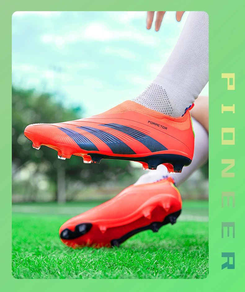 Mens High Quality Ultralight Football Shoes Society Cleats Indoor Soccer Shoes Professional Original Fast Futsal Football Boots