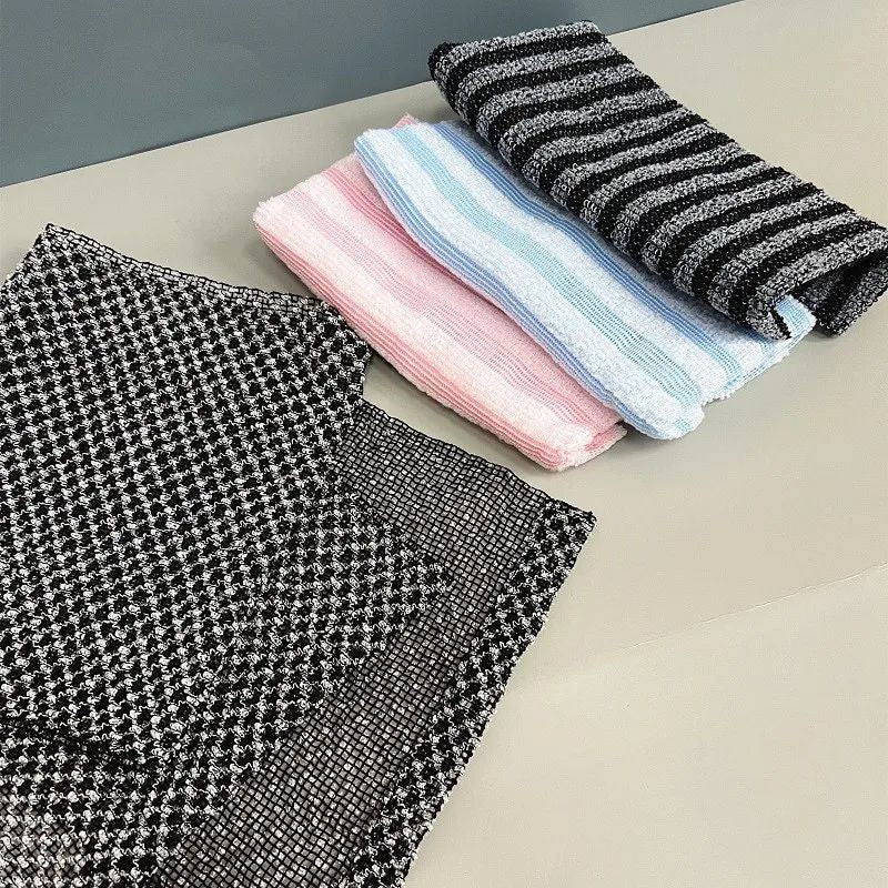 Exfoliating Washcloth Back Scrubber for Shower for Men Silver-ion Multi-Function Foam Bath Towel Ultra-Long Exfoliating Towels