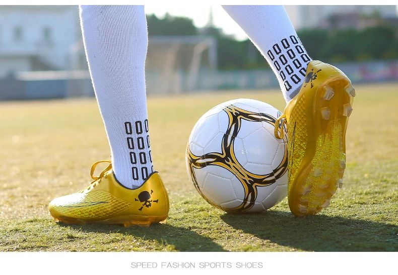 Men Society Soccer Shoes Cleats TF/FG Indoor Non Slip Original Professional Fast Football Shoes Grass Training Football Boots