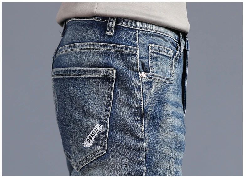 Novas Calças Jeans Masculinas Vintage Coreanas da Moda Slim com Pés Pequenos Bordados Calças Elásticas Masculinas de Sarja Streetwear