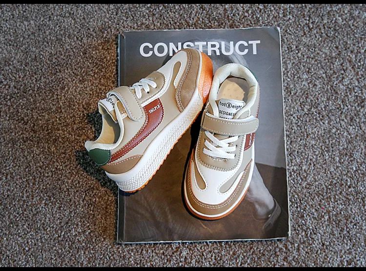 Children's Spring New Leather Upper Sneakers Middle Large Children's Casual Shoes Boys and Girls Soft Sole Students Tennis Shoes