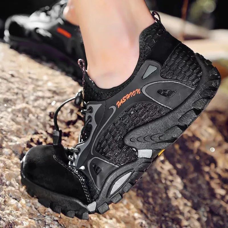 Men's Hiking Shoes Hot Sale Of The Season Breathable Outdoor Sports Mesh Upper Crossing Stream Shoes Comfortable EVA Insole Adul