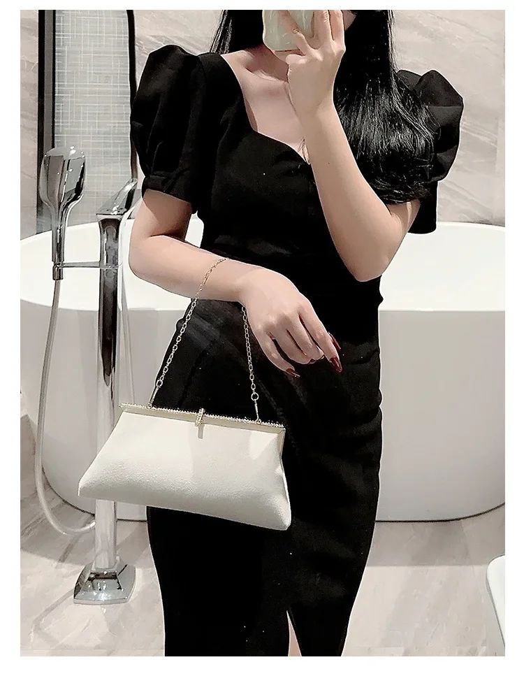 Women Retro Black Velvet Evening Clutch Bag Glitter Rhinestone Buckle Banquet Party Ladies Handbag Purse with Chain