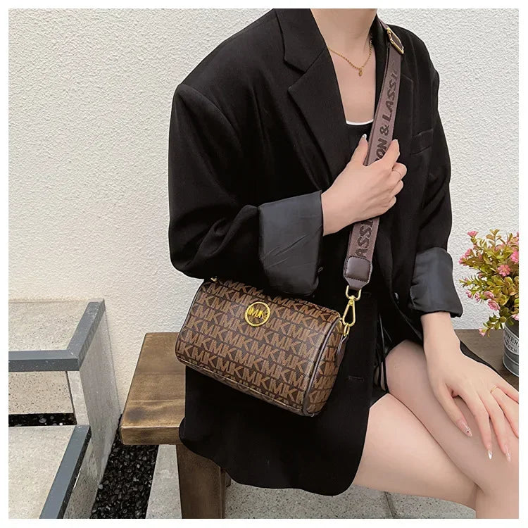 IMJK 22*14*11cm Women Shoulder Luxury Bags Designer Crossbody Chest Purses Handbag Women Clutch Travel tote Bag