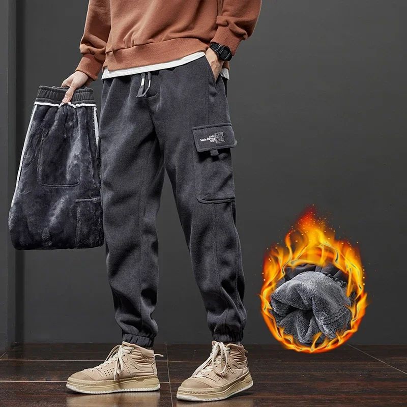 Winter New Thickened Warm Men's Corduroy Cargo Pants Fleece Loose Streetwear Joggers Harem Pants Sweatpants Male Trousers Black