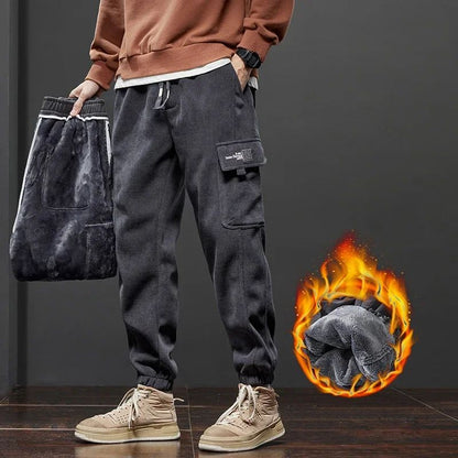 Winter New Thickened Warm Men's Corduroy Cargo Pants Fleece Loose Streetwear Joggers Harem Pants Sweatpants Male Trousers Black