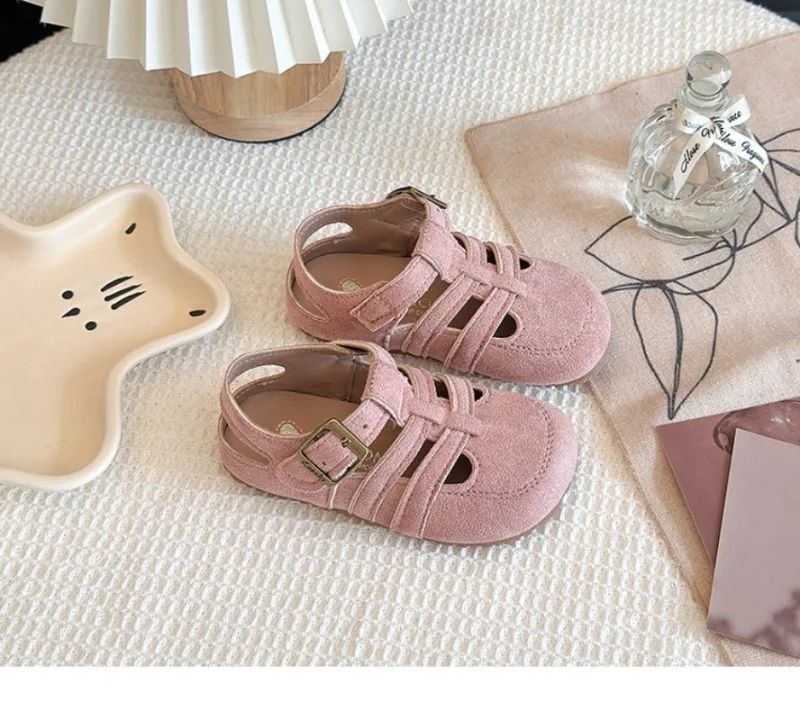 1-12Y Children's Sandals Toe Protect Boys Girls Summer New Candy Color Soft Sole Shoes Kids Casual Retro Flat Leather Sandals