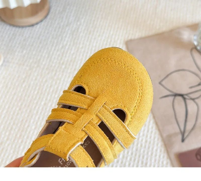 1-12Y Children's Sandals Toe Protect Boys Girls Summer New Candy Color Soft Sole Shoes Kids Casual Retro Flat Leather Sandals