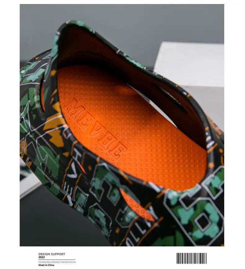 Clogs Men Waterproof Non-Slip Home Winter Warm Men Slippers Non-slips Ladies Soft Slippers Memory Foam Couples Shoes