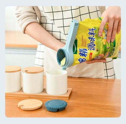 1pcs Food Storage Bag Sealing Clips Plastic Cap Sealer Clip with Pour Spouts Snack Candy Storage Fresh Clamp Kitchen Organizer