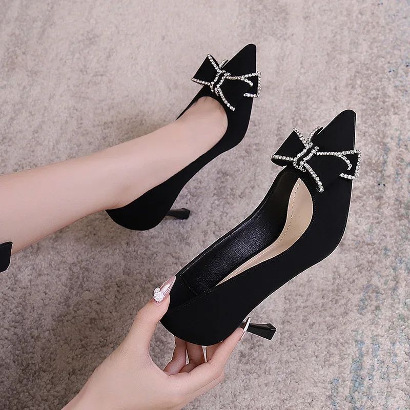 Versatile New Single Shoes Autumn and Winter  Sexy Pointy Rhinestone Black Mature Women's Thin Heels High-heel Zapatos Mujer