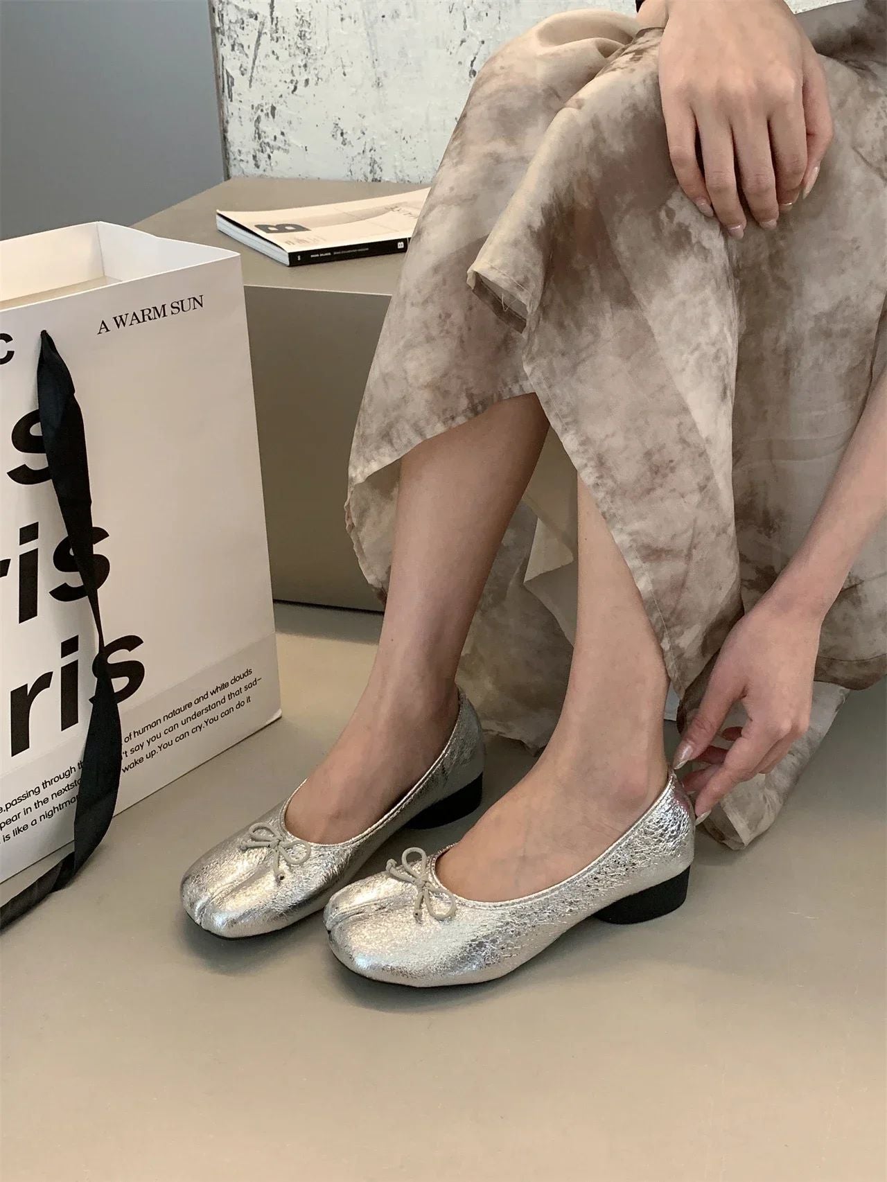 Tabi Shoes Ballet Falts Leather Ballerina Shoes For Women Split Toe Flats Tabi Shoes Slip On Soft Bottom Moccasins with Bowknot